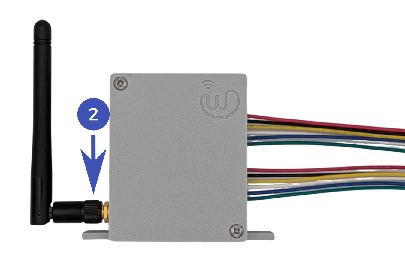 Montage der Antenne am WifiWhirl-Modul